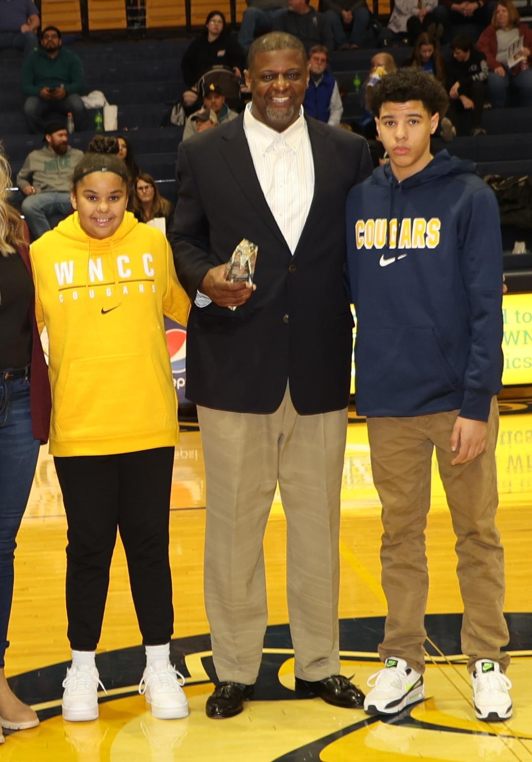 Bernard Garner with his children in 2002.
