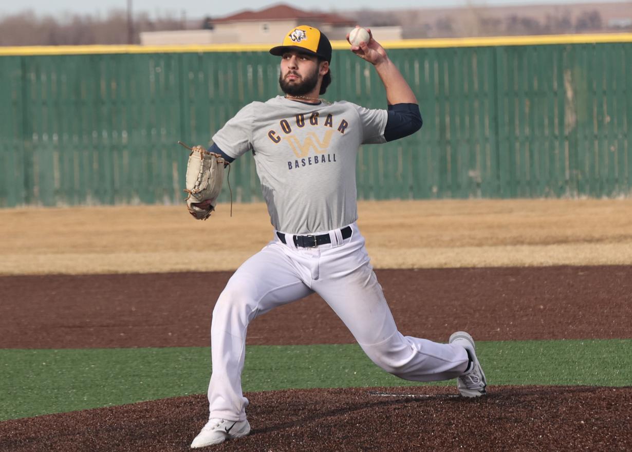 Valentin Blanc throws in practice.