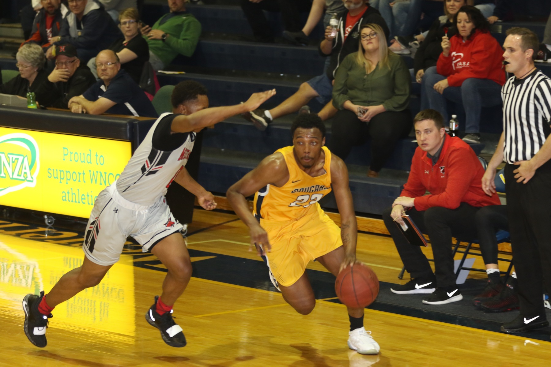 Green sets school record, WNCC men fall to Iowa Lakes