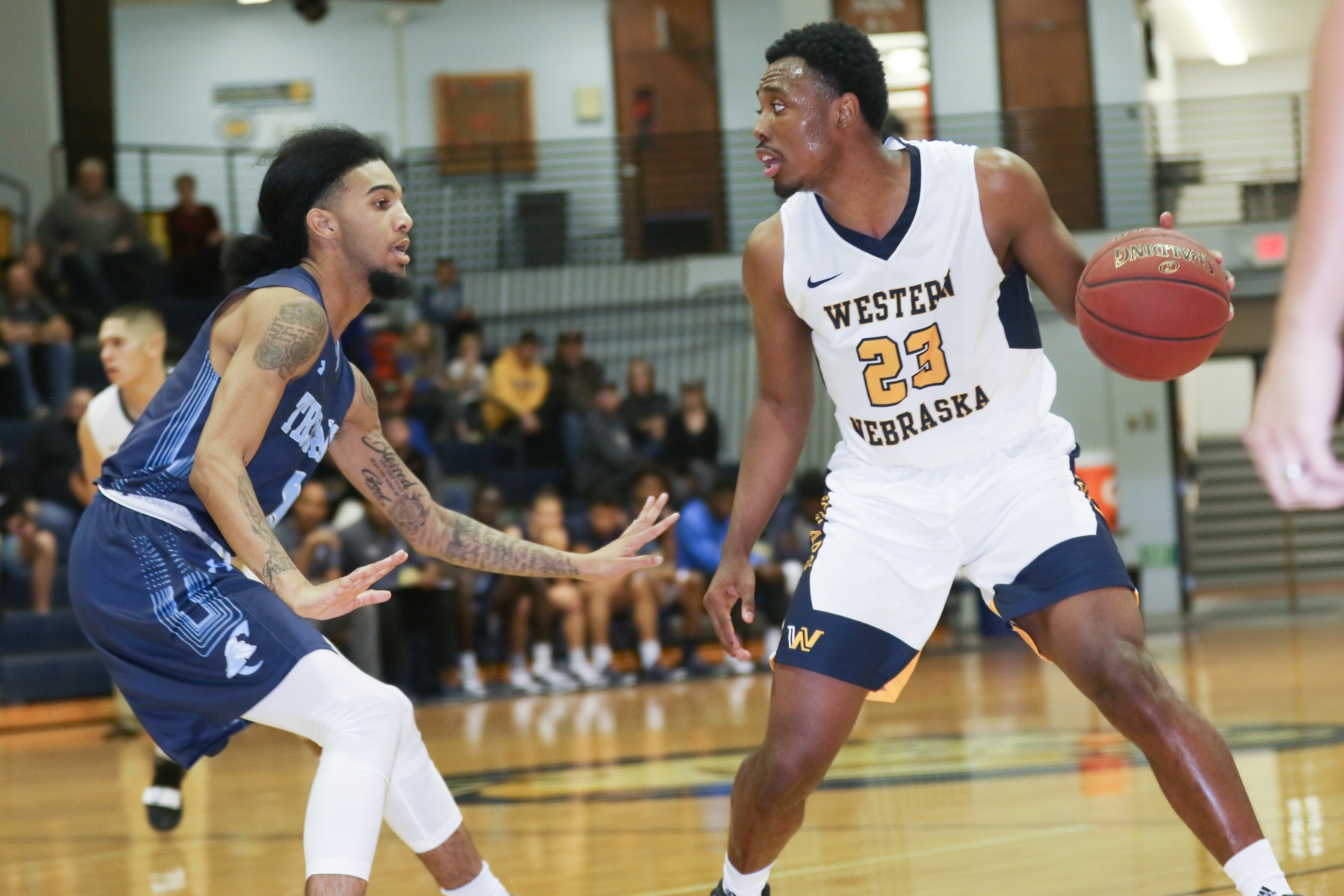 Roub scores 27 in win over Colby