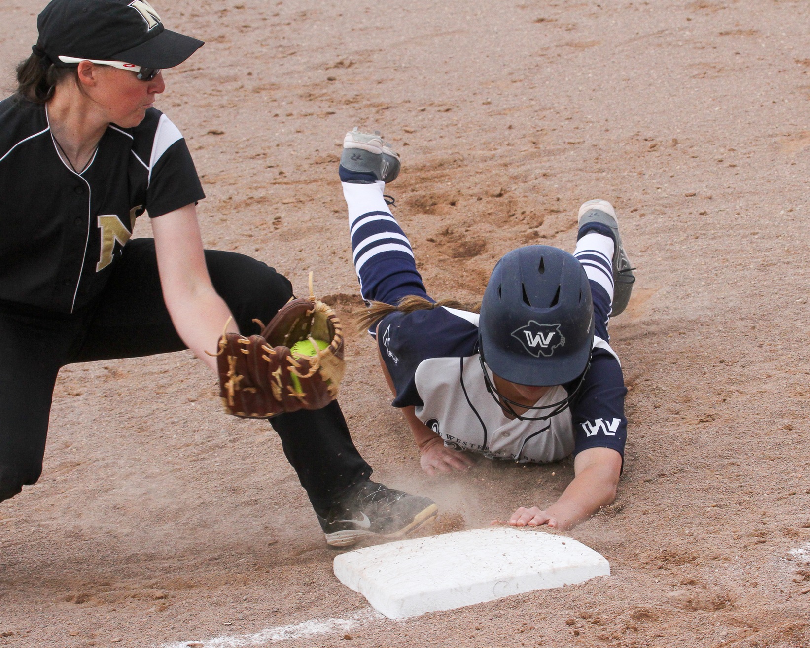 WNCC cruises past NJC