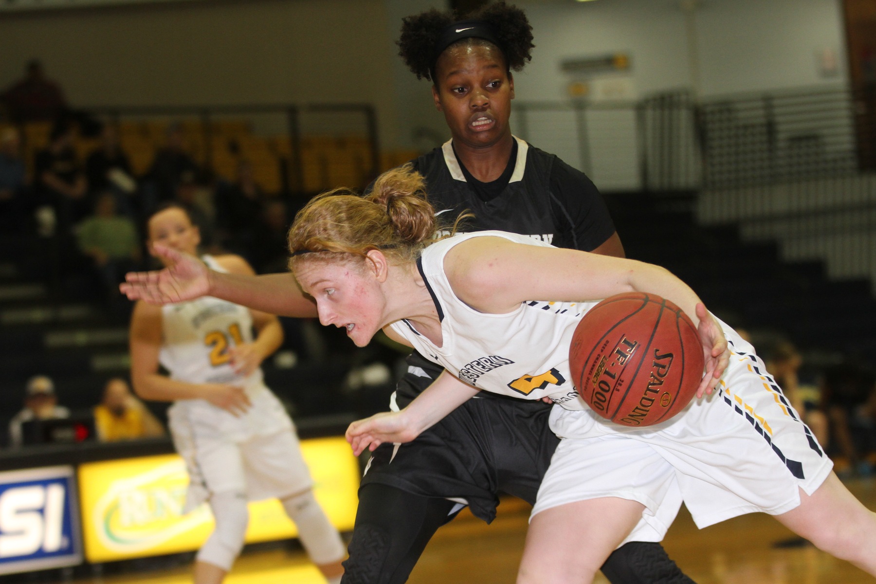 Cougars pick up win number 12, tie school record for 3-pointers