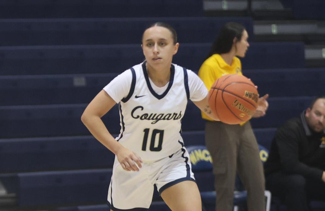 Helena Kuck in action against LCCC in November.