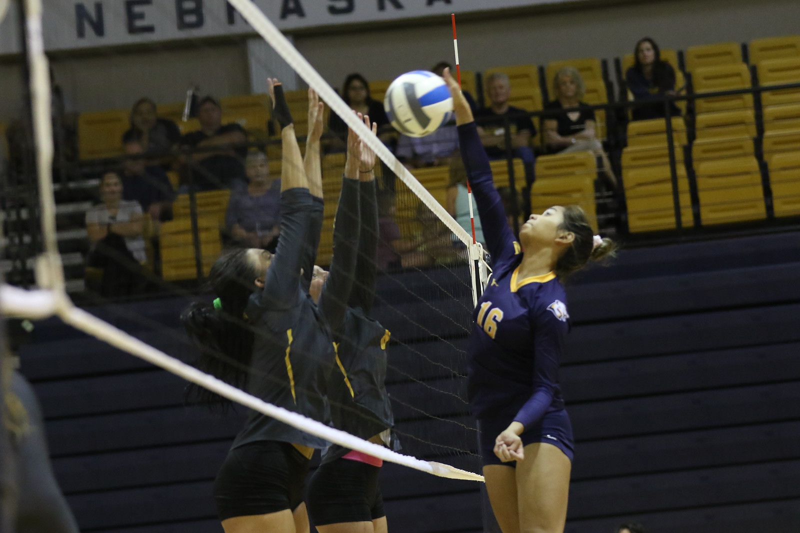 No. 3 Iowa Western tops WNCC in four