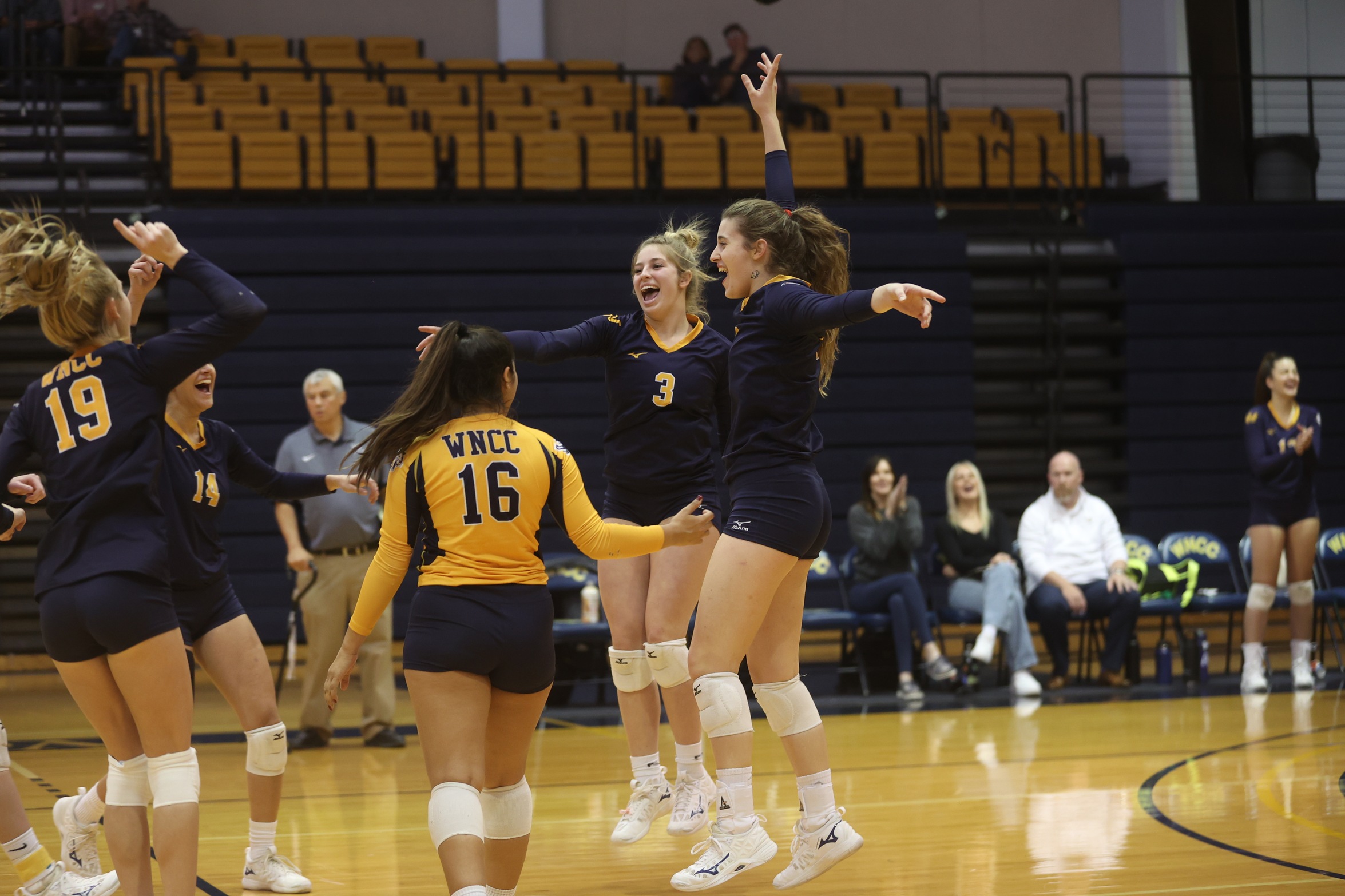 WNCC volleyball falls to Central Wyoming at regionals
