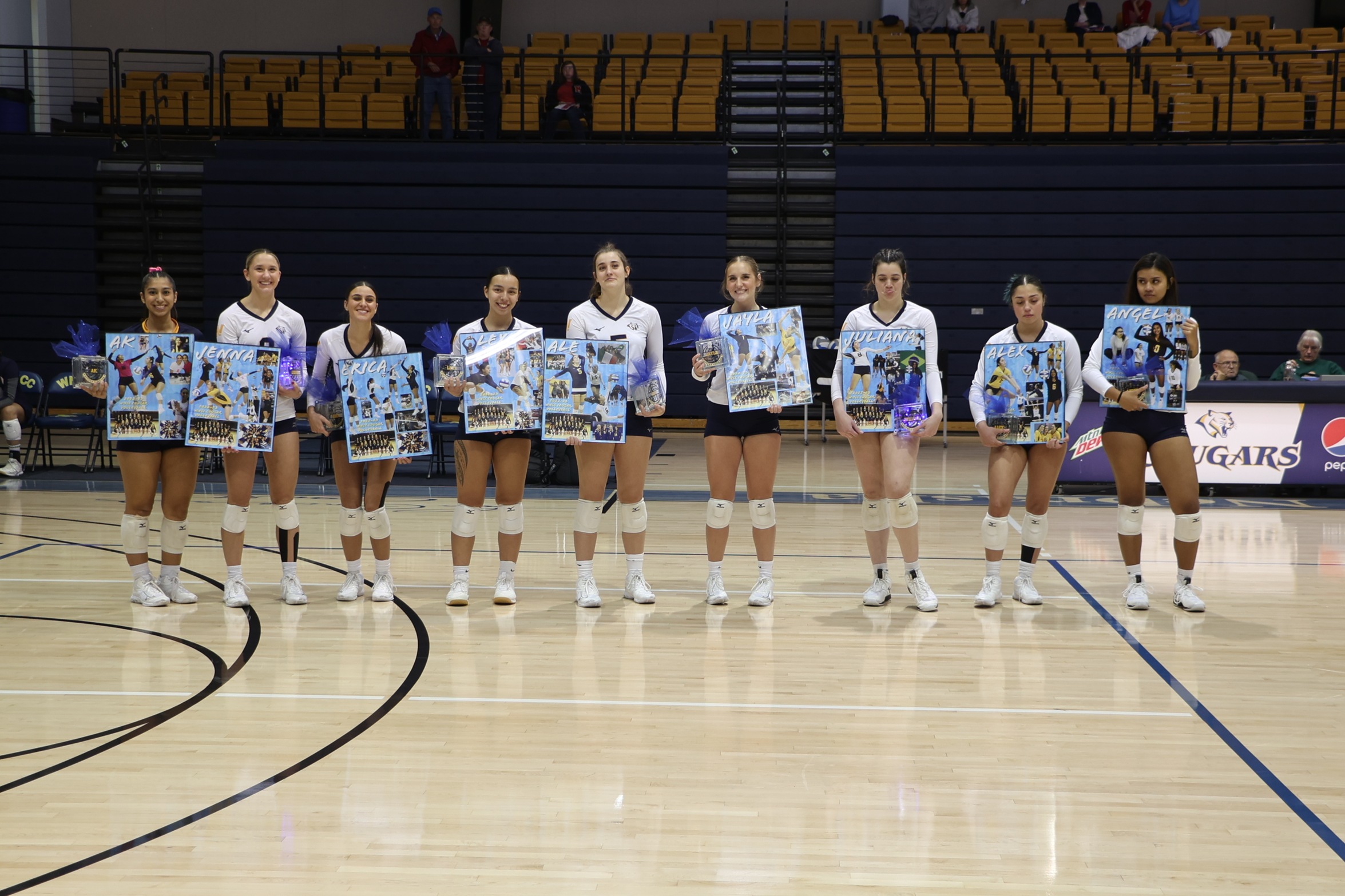 The nine sophomores after sophomore recognition night.